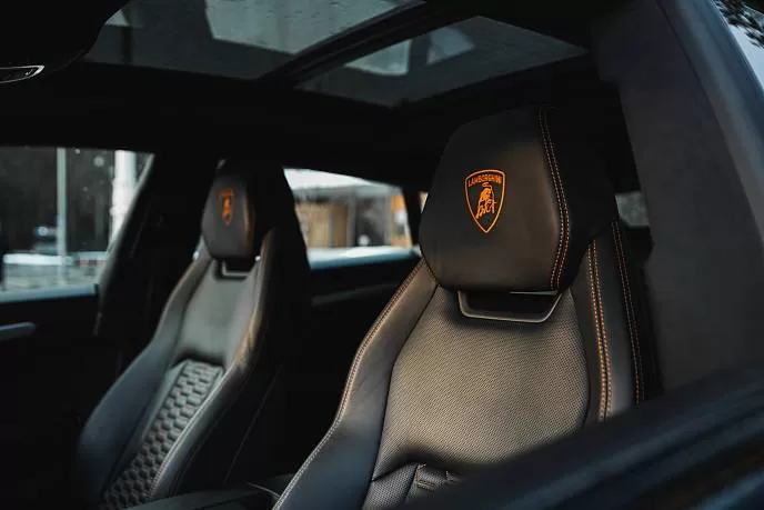 Аренда автомобиля Lamborghini Urus - фото 9