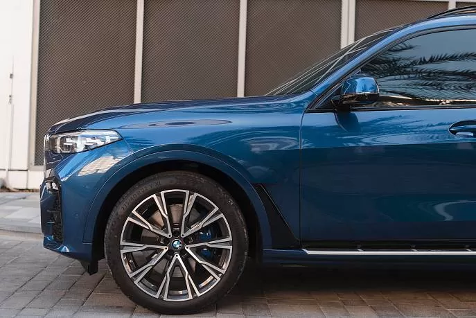 Аренда BMW X7 в Дубае - фото 4