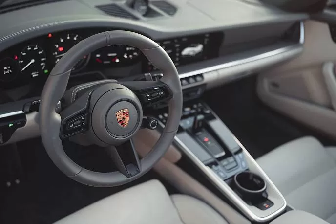 Аренда Porsche 911 Targa 4S в Дубае - фото 4