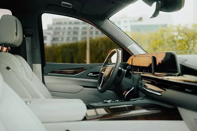 Аренда Cadillac Escalade Black в Дубае - фото 9