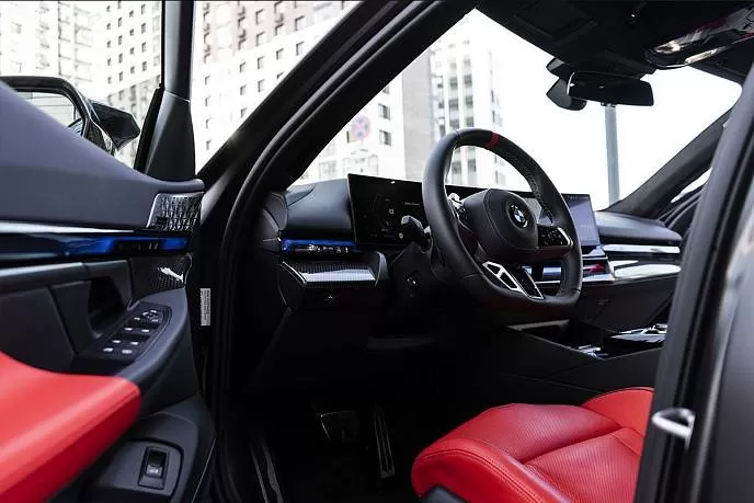 Аренда автомобиля BMW M5 G90 - фото 7