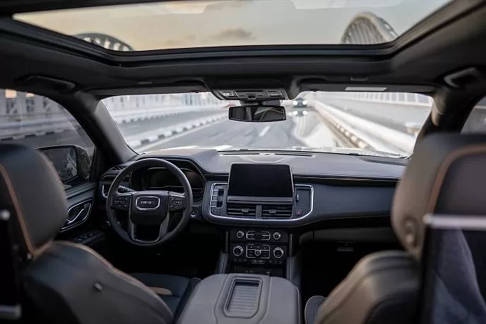 Аренда GMC Yukon в Дубае - фото 13