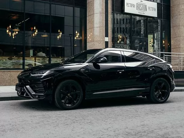 Аренда автомобиля Lamborghini Urus Black - фото 6