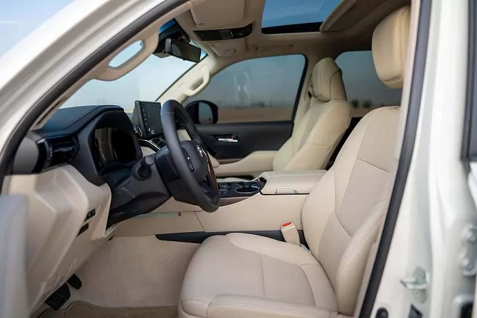 Аренда Toyota Land Cruiser 300 White в Дубае - фото 12