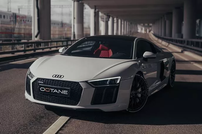 Аренда Audi R8 - фото 1