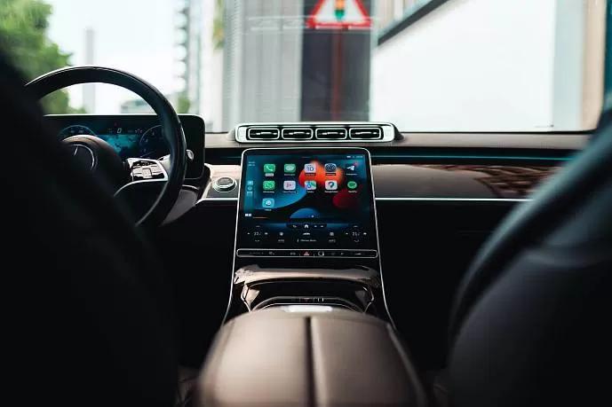 Аренда Mercedes S500 White в Дубае - фото 5