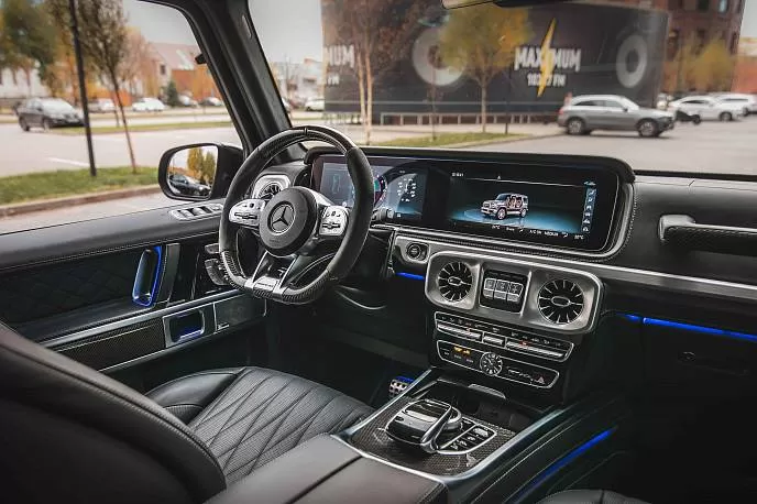 Аренда автомобиля Mercedes G63 AMG Гелендваген в Сочи - фото 1