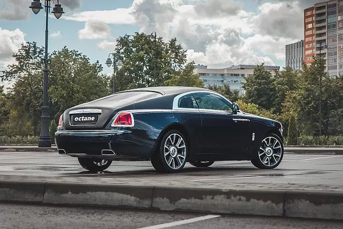Аренда автомобиля Rolls-Royce Wraith - фото 4