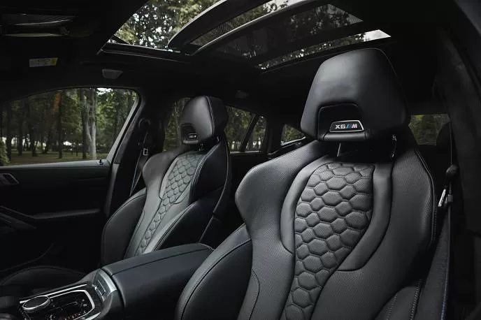 Аренда автомобиля BMW X6 M Competition - фото 1