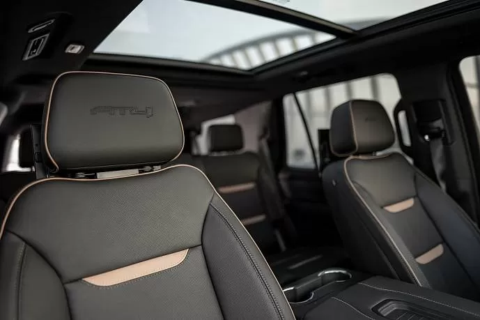 Аренда GMC Yukon в Дубае - фото 11