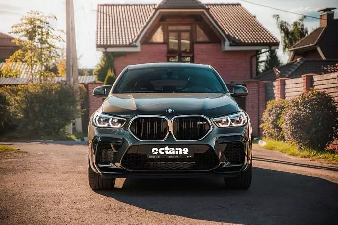 Аренда автомобиля BMW X6 M - фото 1