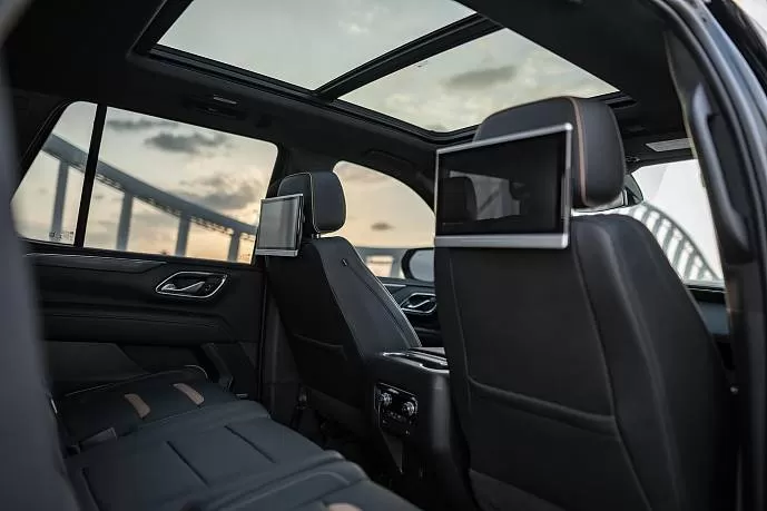 Аренда GMC Yukon в Дубае - фото 14