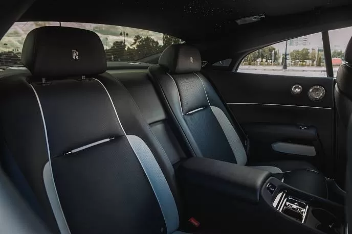 Аренда автомобиля Rolls-Royce Wraith - фото 6