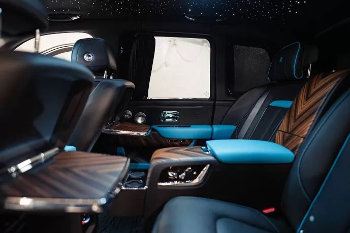 Аренда автомобиля Rolls-Royce Cullinan Grey  - фото 7