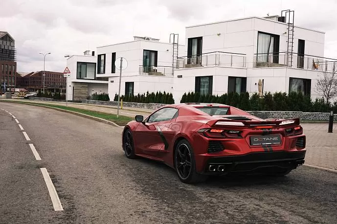 Аренда Chevrolet Corvette C8 - фото 4